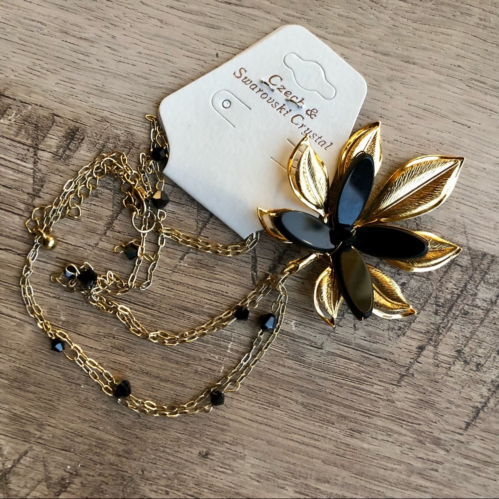 Crystal Flower Necklace, Gold & Onyx, Layered Chain, Healing Crystal, Wicca